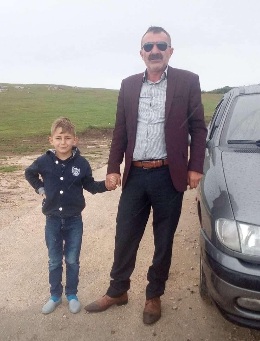 1200xauto Daha 12 yaşındaydı, Esenyurt'taki evinde ölü bulundu! Nedeni tavuk döner mi?