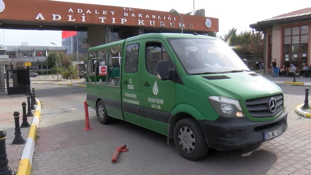 1200xauto Daha 12 yaşındaydı, Esenyurt'taki evinde ölü bulundu! Nedeni tavuk döner mi?