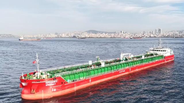 Tankerde zehirlenen mürettebat ölmüştü! 2'nci kaptan tutuklandı