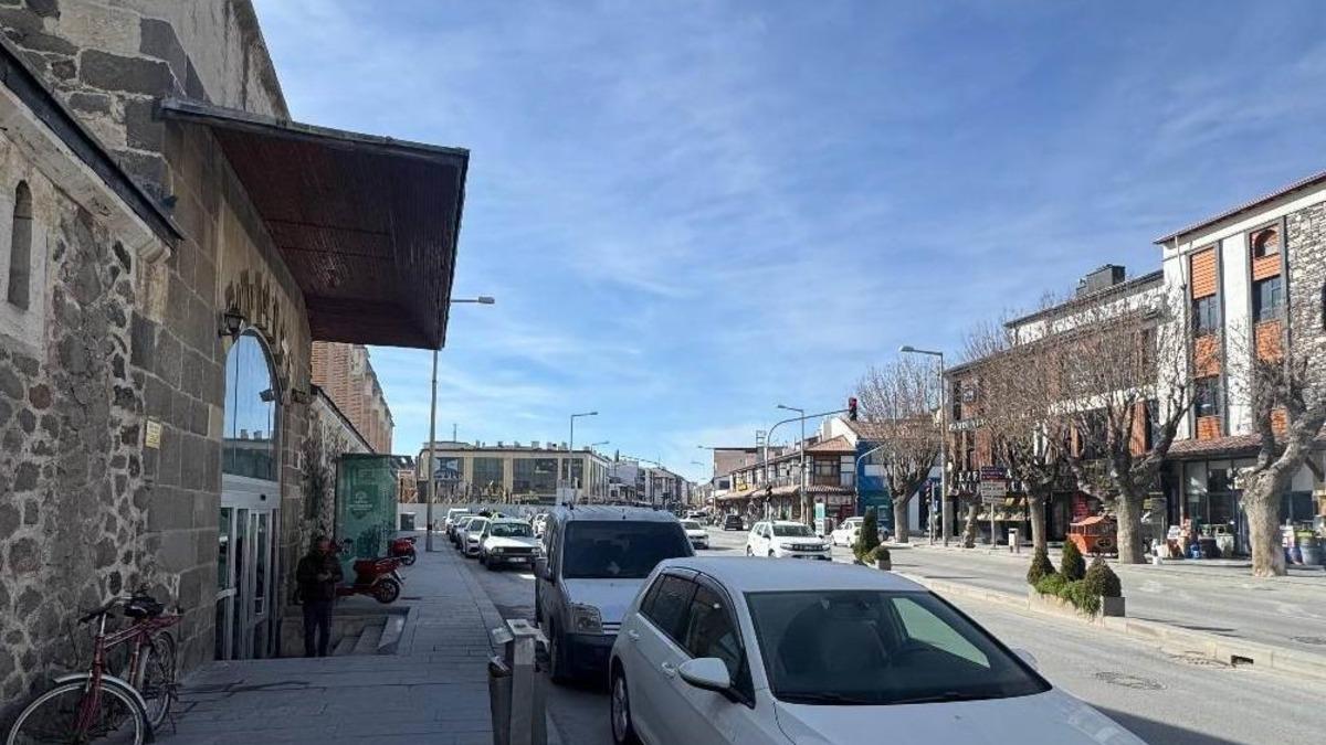 1200x675 Karapınar’da polisten hatalı park denetimleri