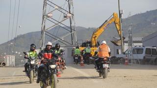 Motosiklet sürücülerinin tehlikeli ‘eğitim pisti' alanı