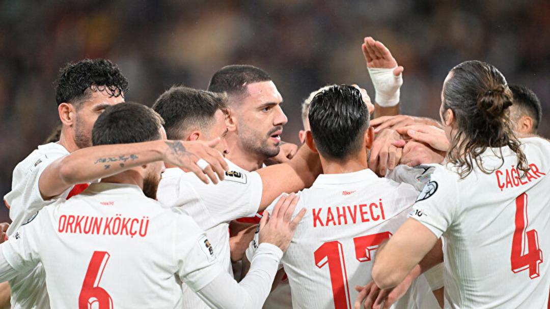 Romanya teknik direkt&ouml;r&uuml; Lucescu dan ilk a&ccedil;ıklama geldi!  "T&uuml;rkler i &ccedil;ok iyi tanıyorum...   7