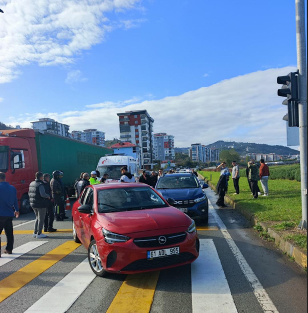 Emekli öğretmeni trafik kavgasında öldürmüştü: "Başının altında montumu koydum, yardım ettim" 1