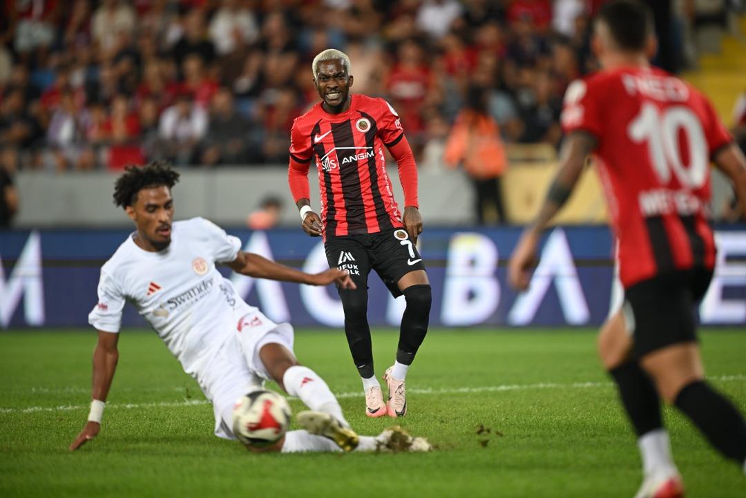 Gençlerbirliği hocası Volkan Demirel den G.Saray maçı öncesi açıklama! 2