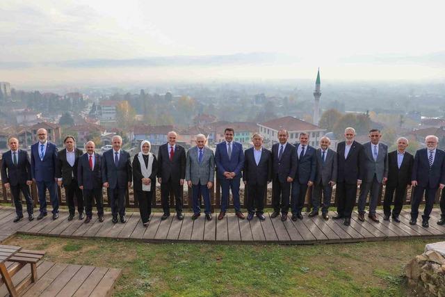 Son Başbakan Binali Yıldırım Konuralp Antik kentini gezdi 1