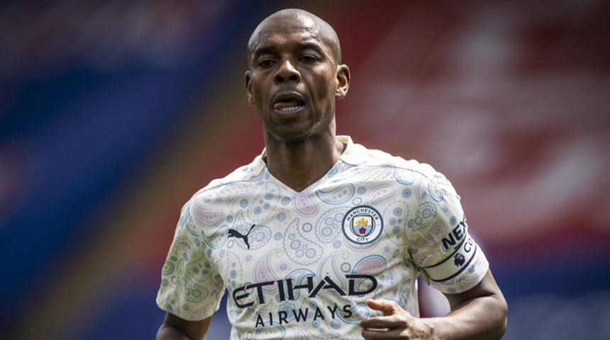 Brezilyalı futbolcu Fernandinho, kariyerine son verdi