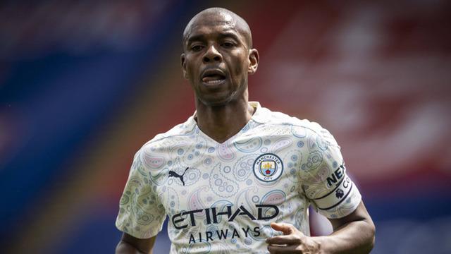 Brezilyalı futbolcu Fernandinho, kariyerine son verdi