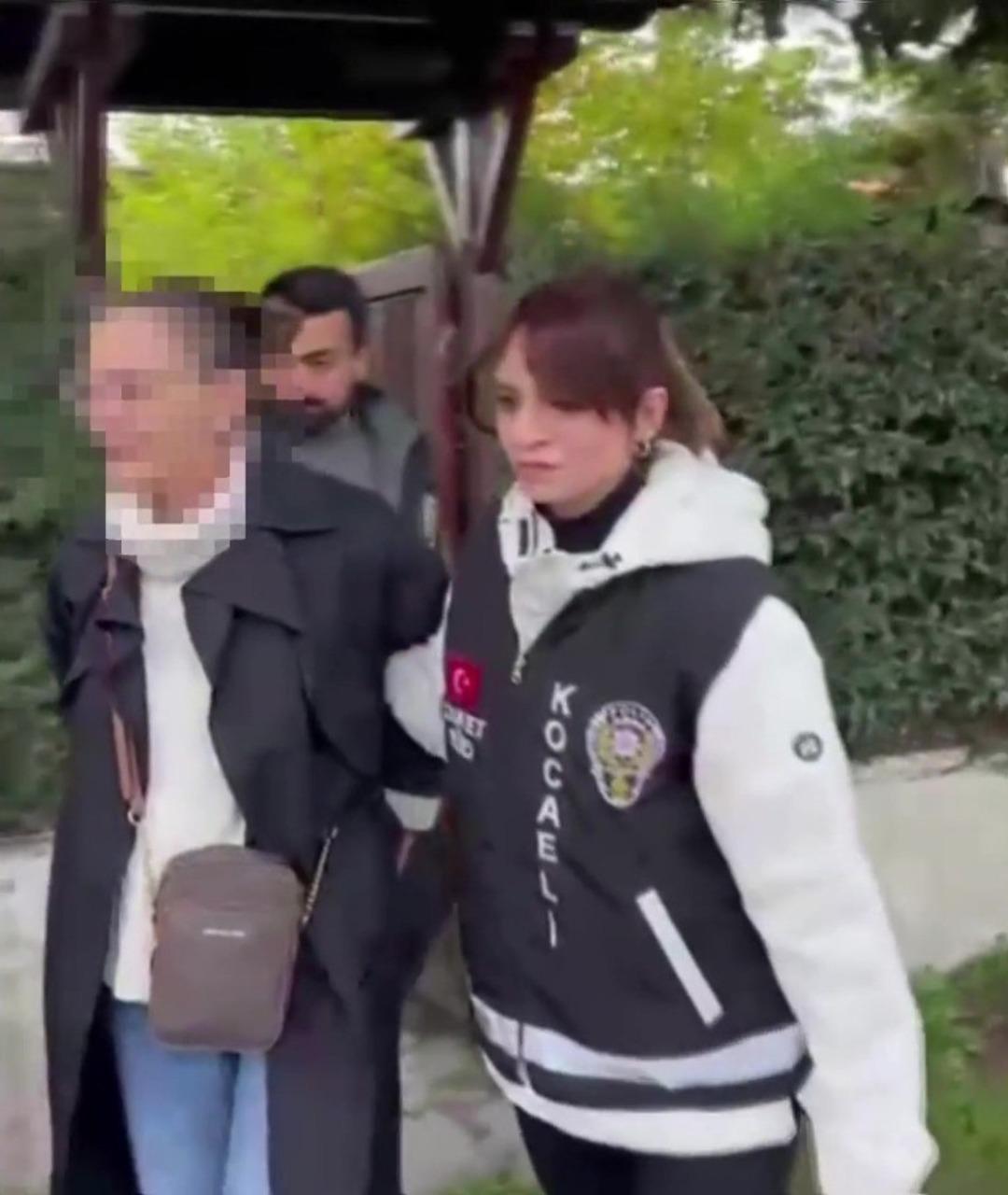 18 yıl &ouml;nce bebeğini g&ouml;bek bağıyla &ouml;ld&uuml;rm&uuml;şt&uuml;: Katil iş kadını &ccedil;ıktı! 3