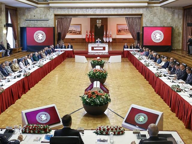 İmralı'ya kimler gidecek? Heyet için konuşulan isimler ortaya çıktı... CHP için 'Ahmet Özer' iddiası