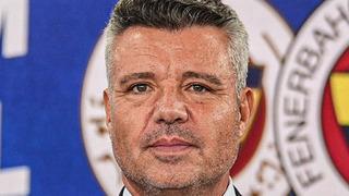 Fenerbahçe, 5 futbolcuya aynı anda imza attırdı