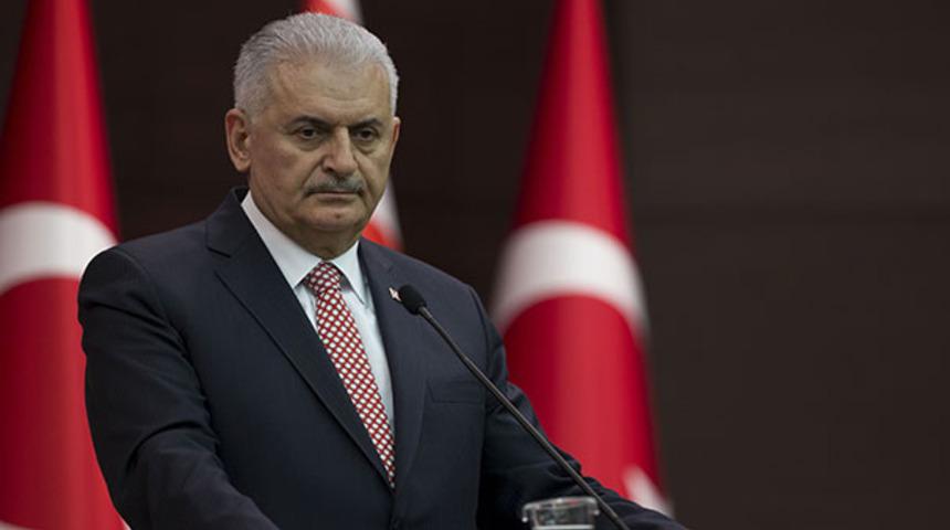 Başbakan Yıldırım'ın gündeminde uçak kazası vardı! O yorumlara ateş püskürdü!