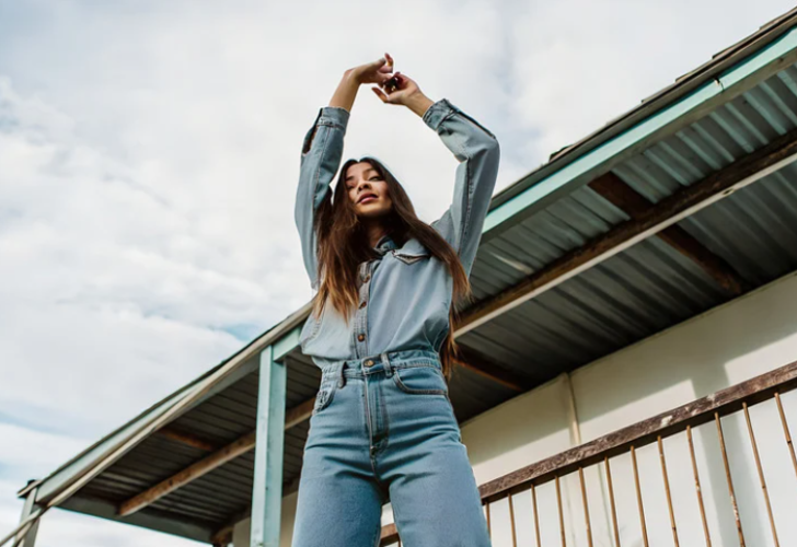 Sabah dışarı &ccedil;ıkarken hangi tarz kıyafetleri tercih edersin? 