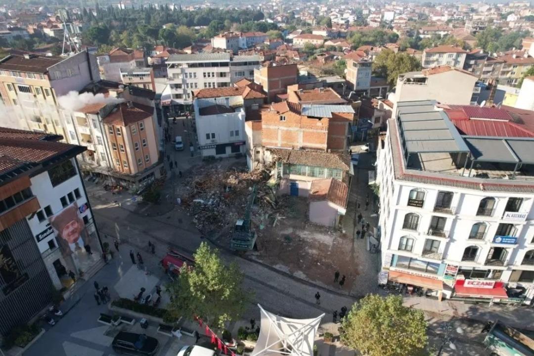 Prof. Dr. Sözbilir den Sındırgı için korkutan açıklama! "İyi bir şey değil, büyük bir deprem olabilir" 3