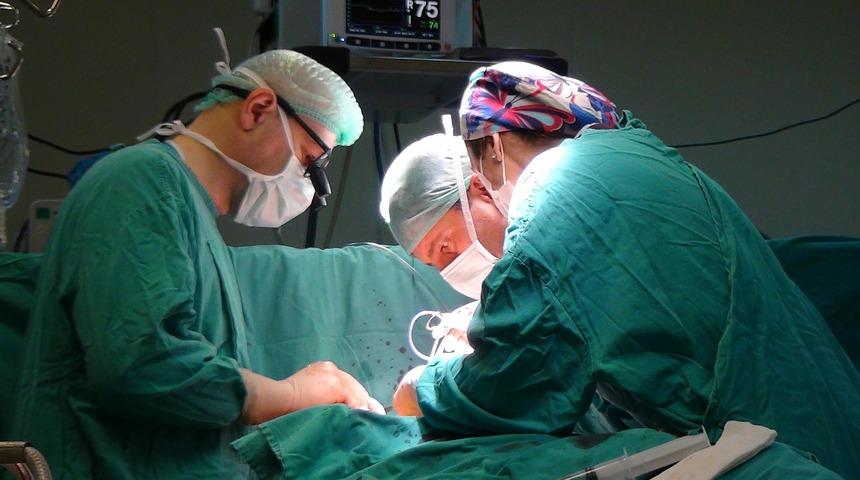 OM&Uuml;'de &lsquo;Hibrit Ameliyathane&rsquo; hizmet vermeye başladı