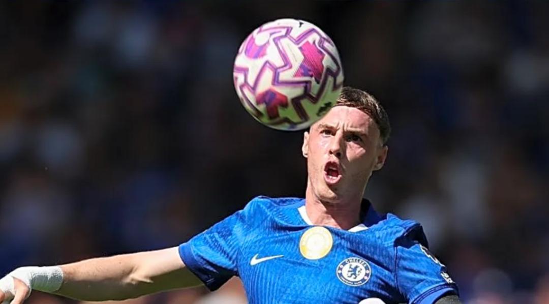 Evinde durduğu yerde sakatlandı! Derbi ma&ccedil;ında forma giyemeyecek 2