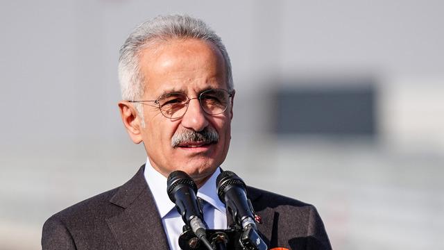 O şehre hızlı tren geliyor! Bakan 2026 yılını işaret etti