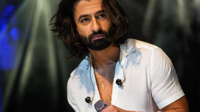 Tası tarağı toplayıp şehri terk etti! Koray Avcı pazar tezgahı açıyor 