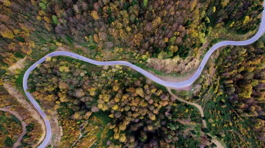 Sonbaharın renkleri &Ccedil;am Dağı&rsquo;nı baştan sona sardı
