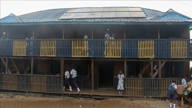 Yer: Nijerya! Silahlı adamlar 52 öğrenciyi okuldan kaçırdı! 