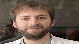 Hakkarili genç öğretmen toprağa verildi