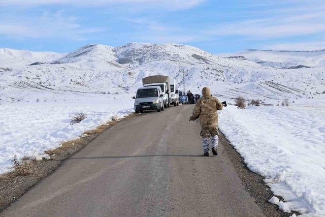 Sivas’ta 8 gündür kayıp olan yaşlı adamı arama çalışmaları sürüyor 2