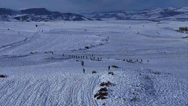 Sivas’ta 8 gündür kayıp olan yaşlı adamı arama çalışmaları sürüyor 3