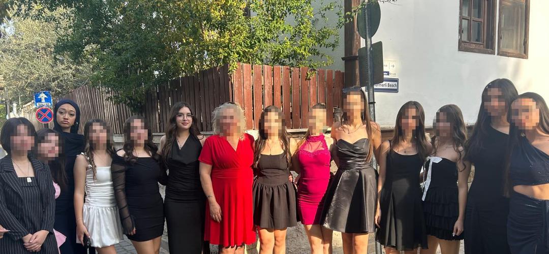 Mezuniyet fotoğrafı &ccedil;ekiminden d&ouml;n&uuml;yorlardı: Ela &ouml;ld&uuml;, arkadaşı ağır yaralandı! 4