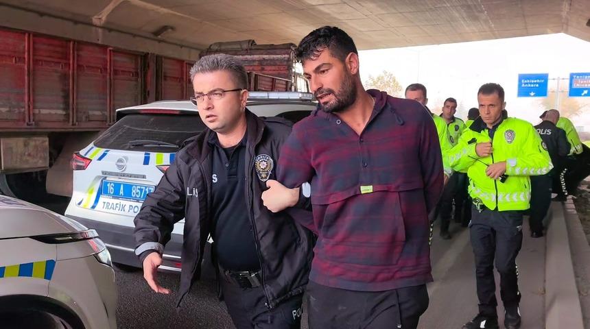 Uzun namlulu silahla birini öldürdü! Nefes kesen kovalamaca