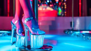 Ülke lideri kredi kartı ekstresini paylaştı! Striptiz kulübü detayı! 