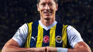 Taraftar merakla bekliyordu! Lewandowski'den Fenerbahçe'ye transfer yanıtı