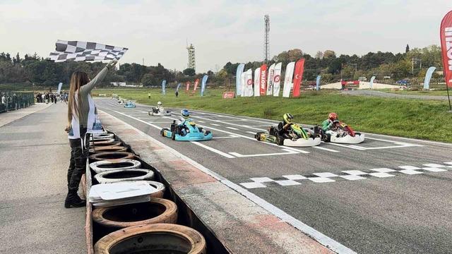 Zayn Sofuoğlu, Kocaeli’de pistte fırtına gibi esti 3