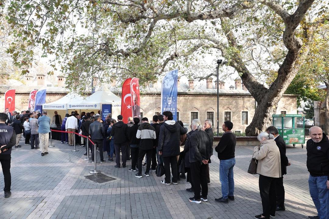 225 yıllık tescilli lezzet! D&uuml;nya Cantık G&uuml;n&uuml;: "Piştiği odun da farklı" 1