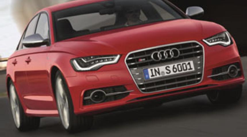 Audi yeni modellerini g&ouml;r&uuml;c&uuml;ye &ccedil;ıkarttı