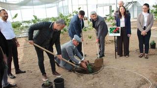 Çocuklara hem teorik hem uygulamalı eğitim