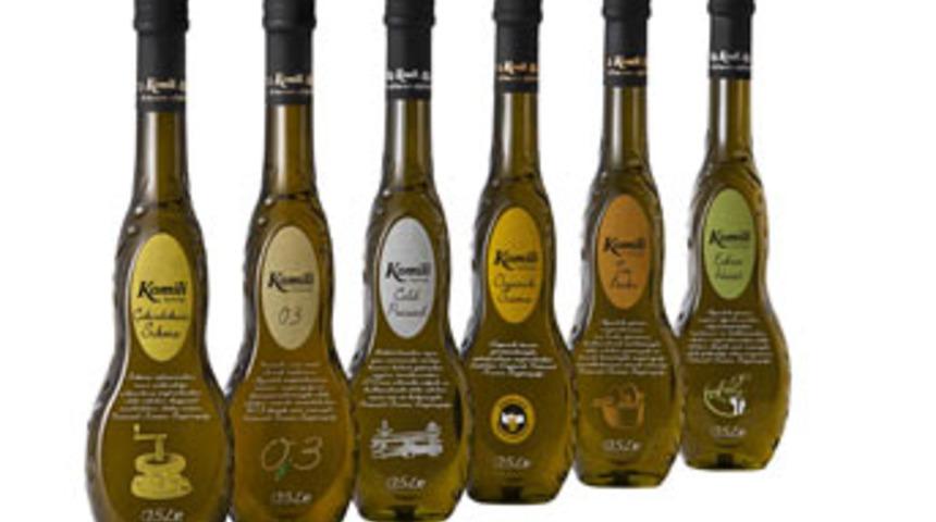 Komili&rsquo;nin şişesine  &ldquo;Altın &Ouml;d&uuml;l&rdquo; yağıyor