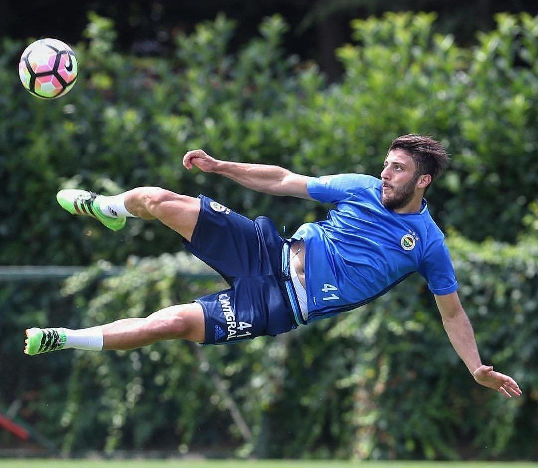Eski Fenerbah&ccedil;eli Hakan &Ccedil;inemre den Aziz Yıldırım ve Trabzonspor a&ccedil;ıklaması 1