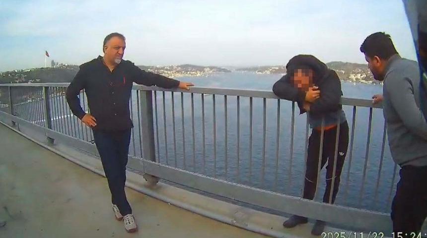 15 Temmuz Şehitler Köprüsü’nde intihar girişimi! Böyle vazgeçirdiler