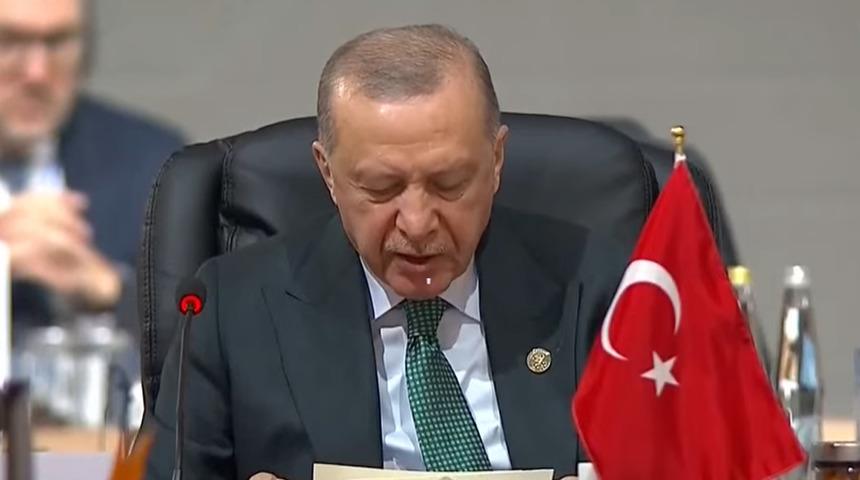 Erdoğan: "İsrail'in Gazze'de yol a&ccedil;tığı yıkım Filistin'in kalkınma &ccedil;abalarını 70 yıl geriye g&ouml;t&uuml;rd&uuml;"