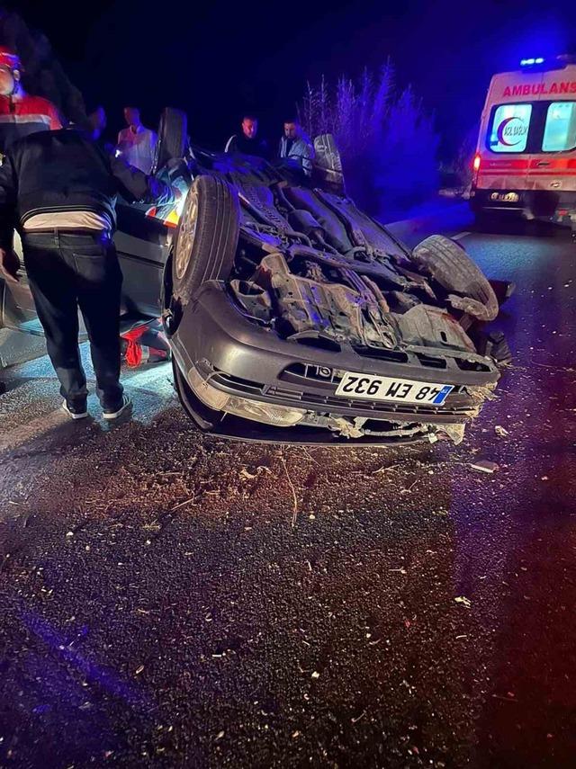 Takla atan araçta sürücü hafif yaralandı 1