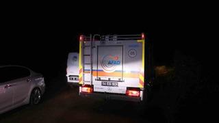 Araç yanında tüfek ve kan izleri, cesedi ise 150 metre aşağıda bulundu