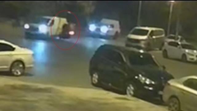 Tekirdağ’da motosikletlinin ağır yaralandığı kaza kamerada