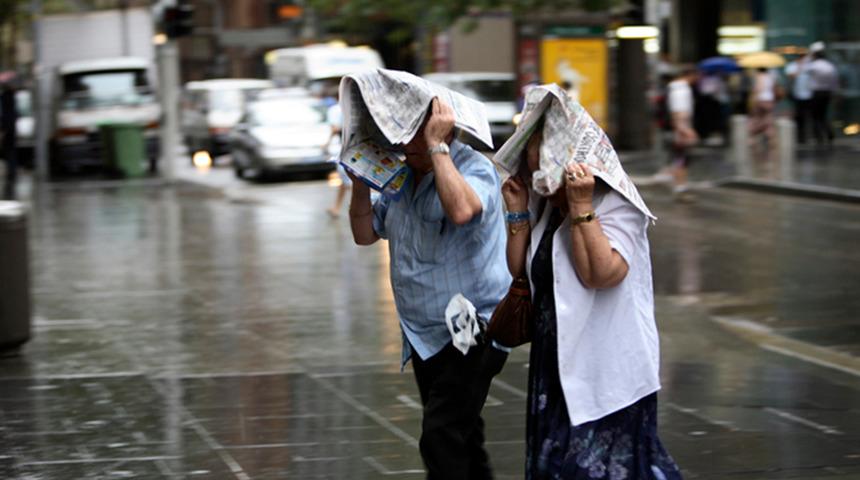 Sıcaklar yerini şiddetli yağışa bırakıyor: Kar uyarısı da geldi