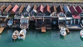 Lüks dairelerle yarışıyor! Tapusu bile yok: 7 milyon TL'ye satılıyor