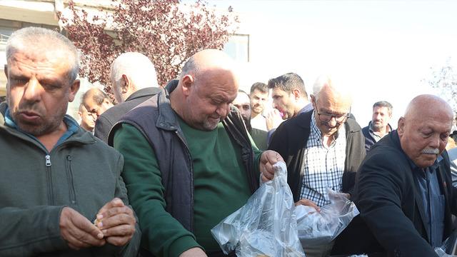 Fiyatı 2 TL'ye düştü ücretsiz verdiler 'Marketlerde 30 TL'