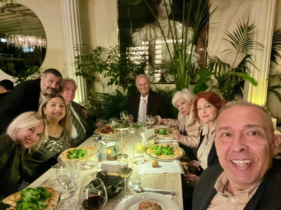 edizhun_official_1763850354_3771772609990534419_1651252400