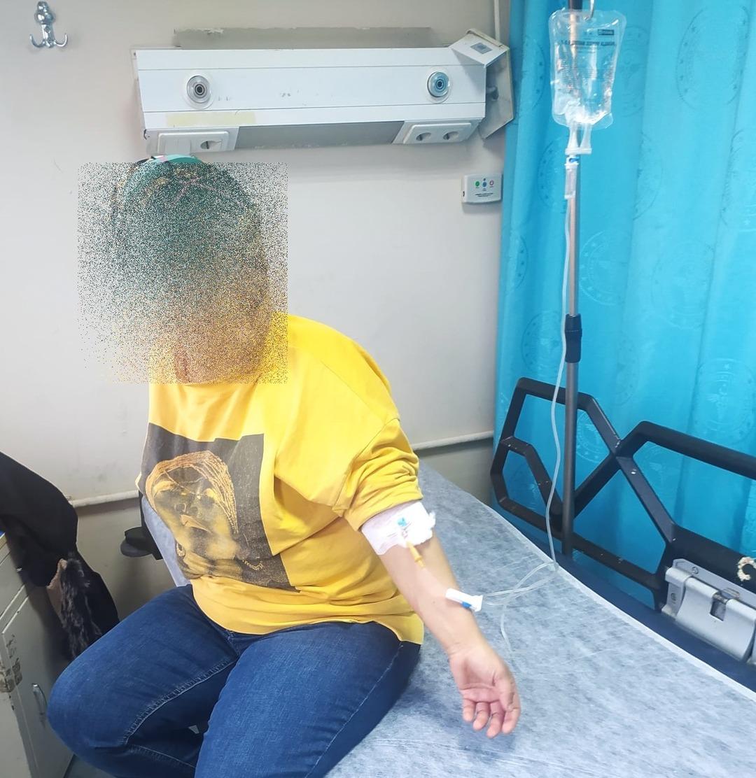 Zincir marketten aldığı sucukla tost yaptı, oğluyla hastanelik oldu 1