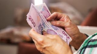 En düşük emekli maaşı için 'asgari ücret' çıkışı! Toplantıda açıkladı