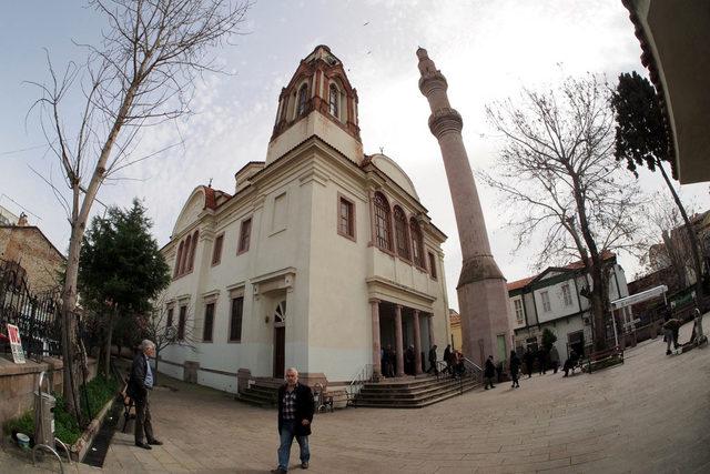 78 yıl ayin yapıldı, 90 yıldır da namaz kılınıyor