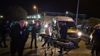 İzmir'de iki işçi servisinin çarpıştığı kazada 13 kişi yaralandı