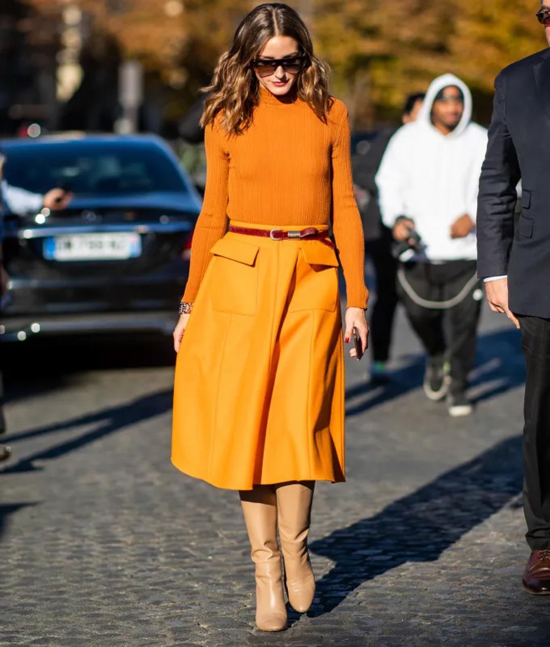 Tek renkle t&uuml;m kombin yapılır mı? Monokrom giyinmenin sırları 9